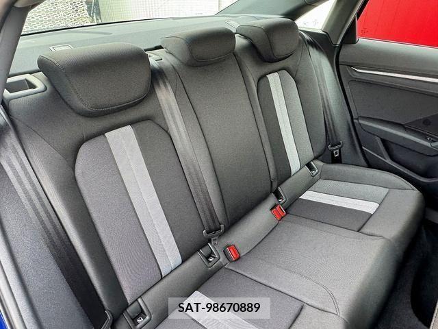 Audi A3 SEDAN 2023-06 219756-18