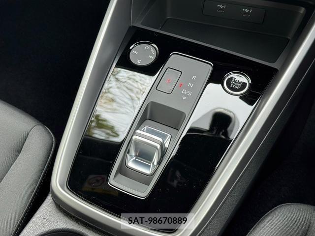 Audi A3 SEDAN 2023-06 219756-14