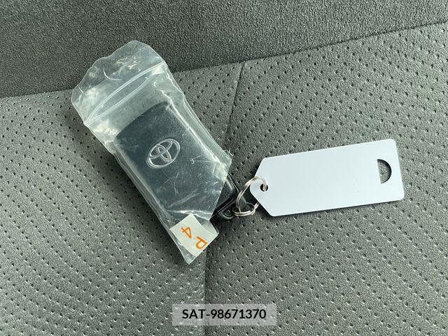 Toyota PRIUS 2011-11 282140-9