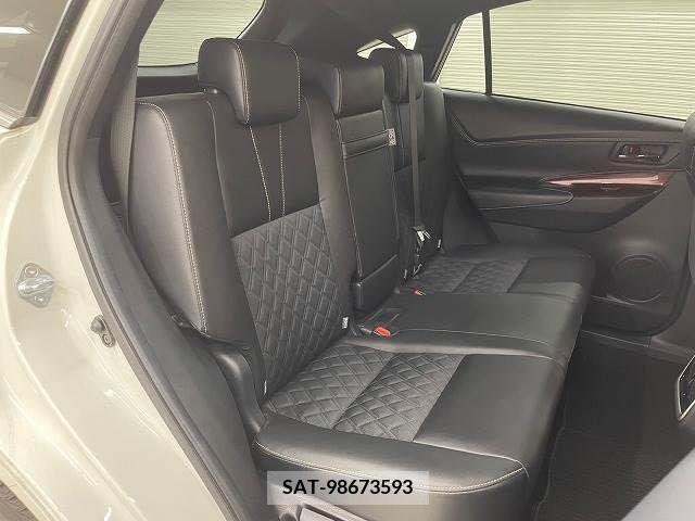 Toyota HARRIER 2014-11 272331-8
