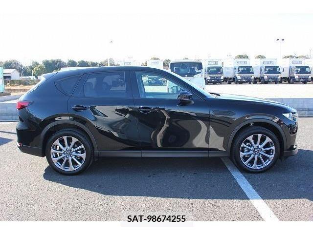 Mazda CX-60 2023-02 222912-8