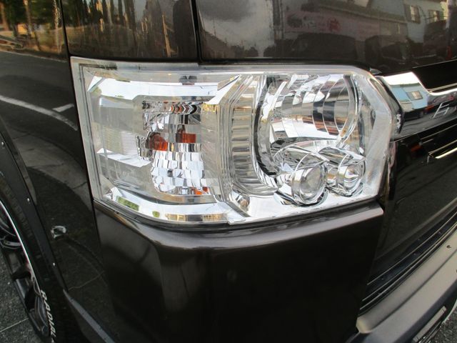 Toyota HIACE VAN 2019-09 7268-26