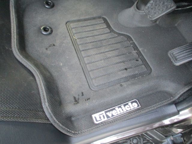 Toyota HIACE VAN 2019-09 7268-27