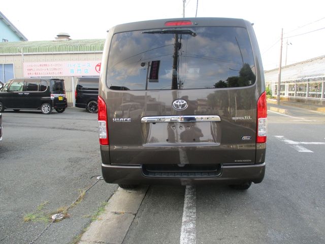 Toyota HIACE VAN 2019-09 7268-2