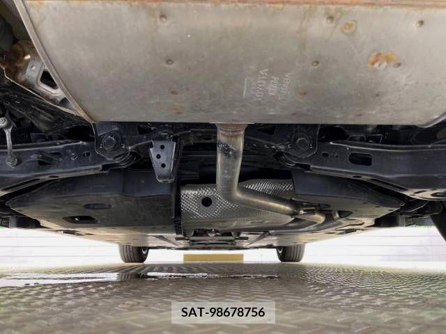 Toyota PRIUS 2018-03 366408-19