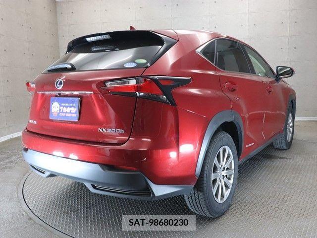 Lexus NX 2015-08 276031-1