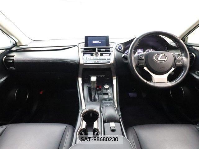 Lexus NX 2015-08 276031-2