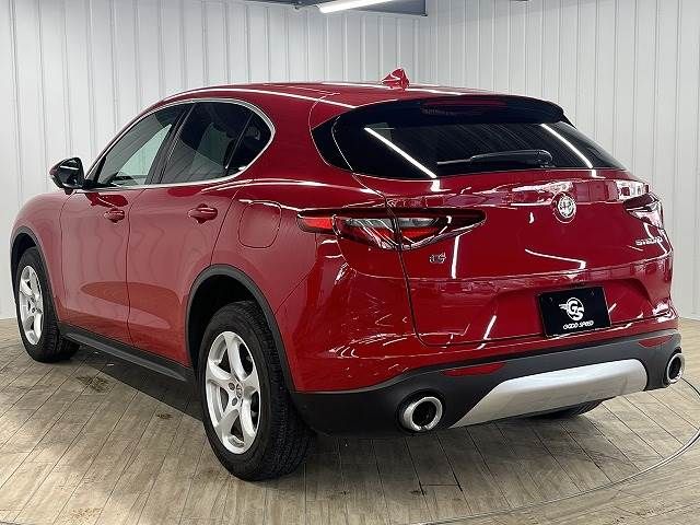 ALFA ROMEO STELVIO 2019-03 22639-16