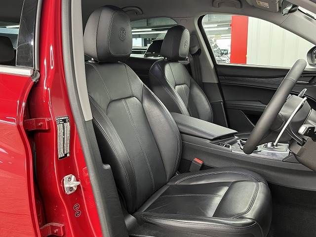 ALFA ROMEO STELVIO 2019-03 22639-4