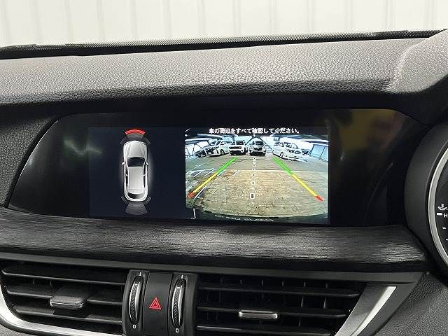 ALFA ROMEO STELVIO 2019-03 22639-2