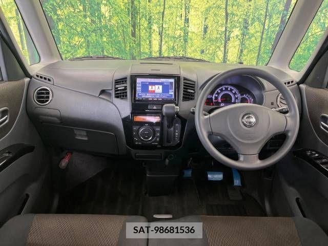 Nissan ROOX 2012-02 324228-1