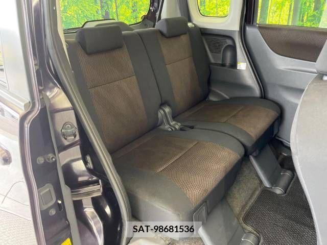Nissan ROOX 2012-02 324228-9
