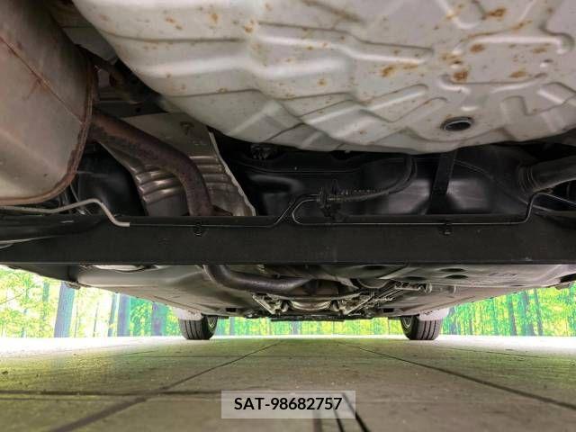 Nissan NOTE 2009-08 247618-19
