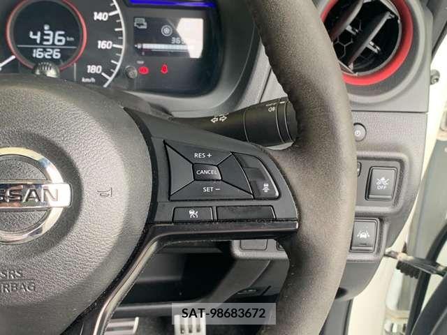 Nissan NOTE 2019-04 325617-15