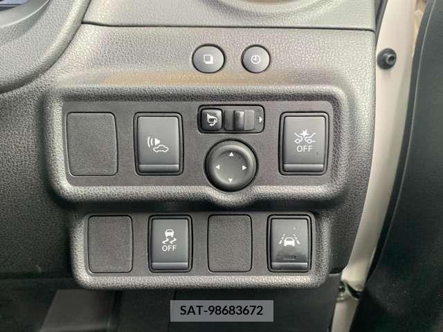Nissan NOTE 2019-04 325617-11
