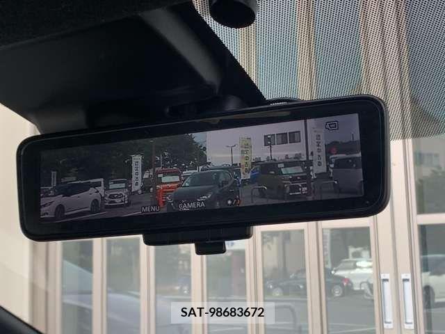 Nissan NOTE 2019-04 325617-7
