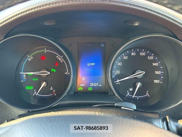 Toyota C-HR 2018-07 264196-16