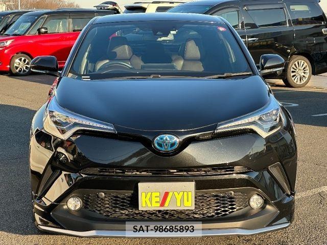 Toyota C-HR 2018-07 264196-4