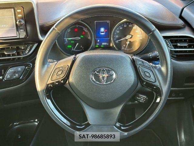 Toyota C-HR 2018-07 264196-9