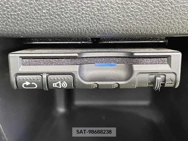 Daihatsu MOVE 2017-10 212276-6