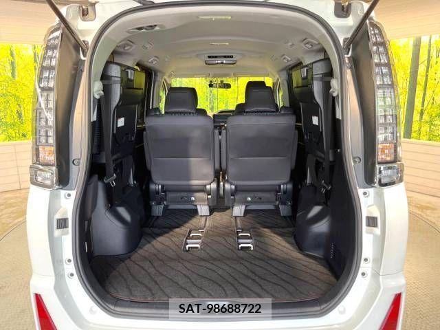 Toyota VOXY 2015-12 394959-11