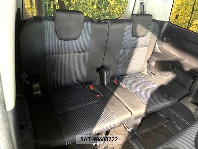 Toyota VOXY 2015-12 394959-10