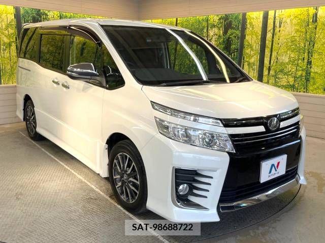 Toyota VOXY 2015-12 394959-17