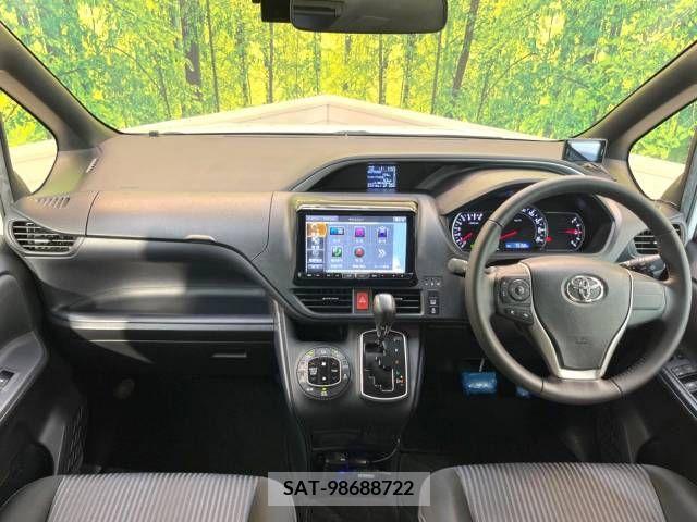 Toyota VOXY 2015-12 394959-1