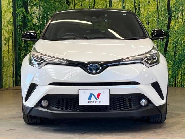 Toyota C-HR 2017-11 12509-15