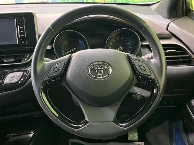 Toyota C-HR 2017-11 12509-12