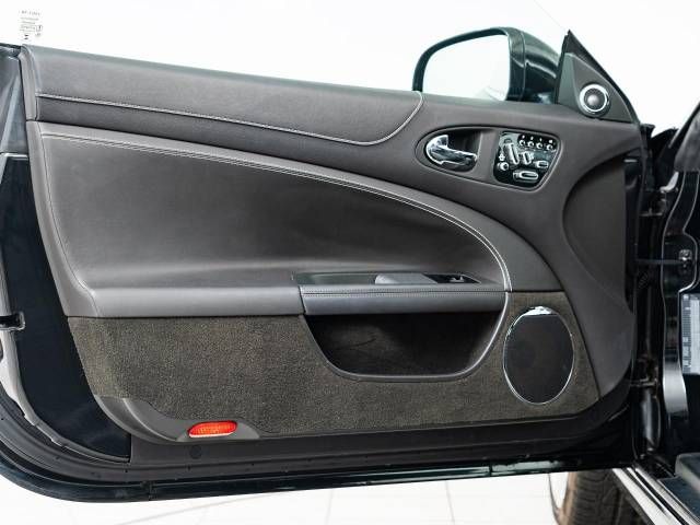 Jaguar XK SERIES 2014-06 186817-16