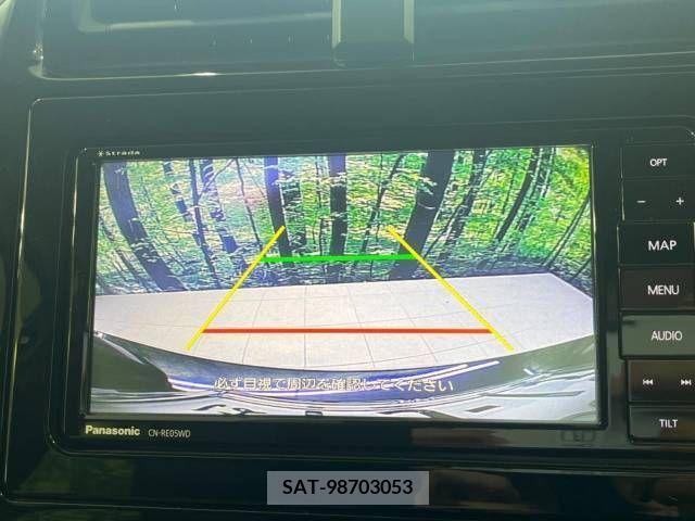 Toyota PRIUS 2018-11 282083-3