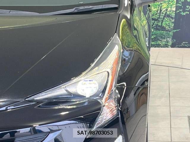 Toyota PRIUS 2018-11 282083-12