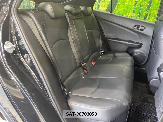 Toyota PRIUS 2018-11 282083-9
