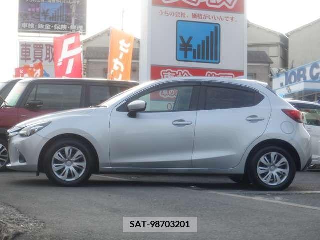 Mazda DEMIO 2017-01 296659-7