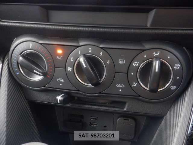 Mazda DEMIO 2017-01 296659-17
