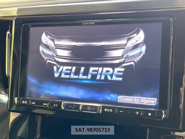 Toyota VELLFIRE 2017-05 369740-1