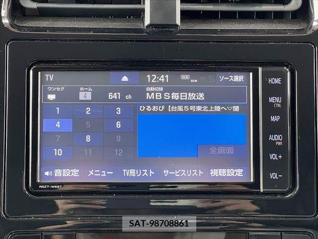 Toyota PRIUS 2019-08 366640-3