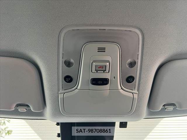 Toyota PRIUS 2019-08 366640-28