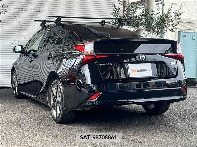 Toyota PRIUS 2019-08 366640-13
