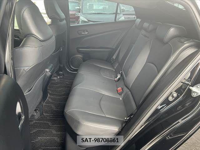 Toyota PRIUS 2019-08 366640-19