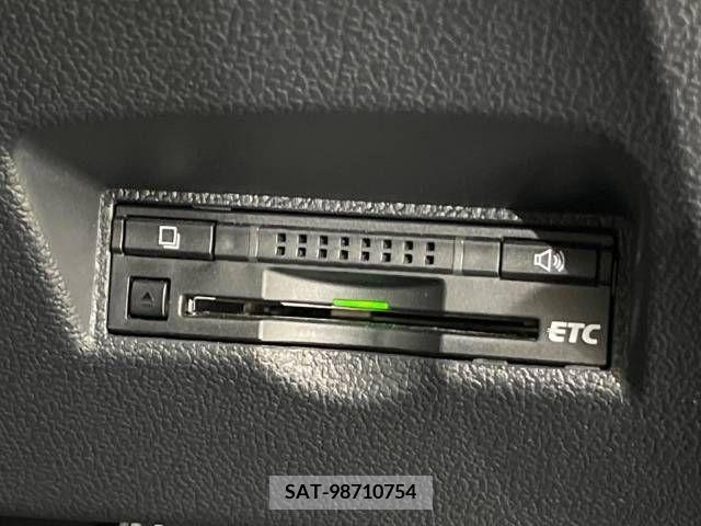 Toyota PRIUS 2016-06 221213-6