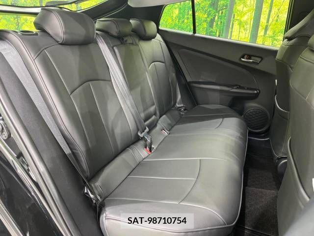 Toyota PRIUS 2016-06 221213-9