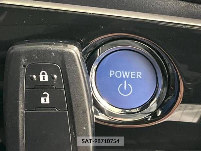 Toyota PRIUS 2016-06 221213-7
