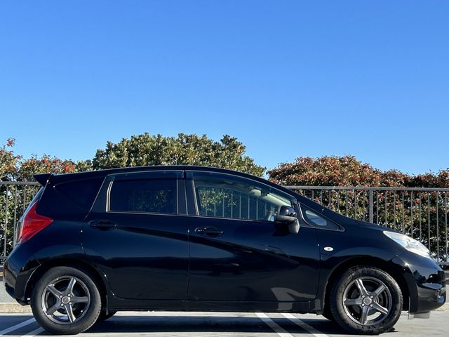 Nissan NOTE 2012-09 27620-5
