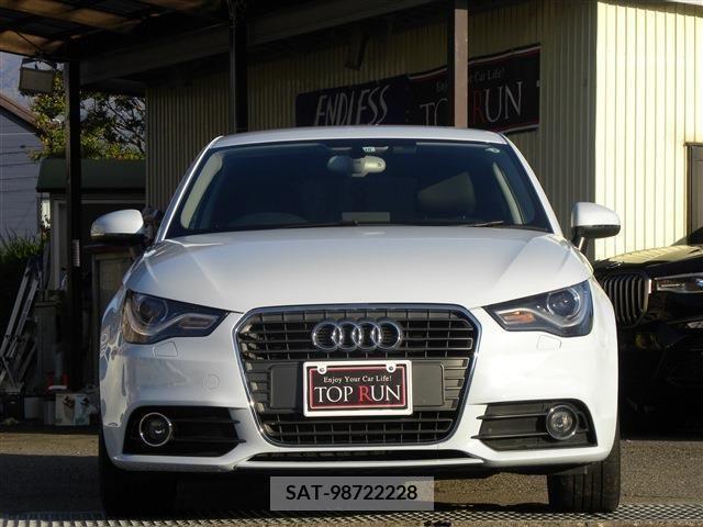 Audi A1 2013-11 253377-1