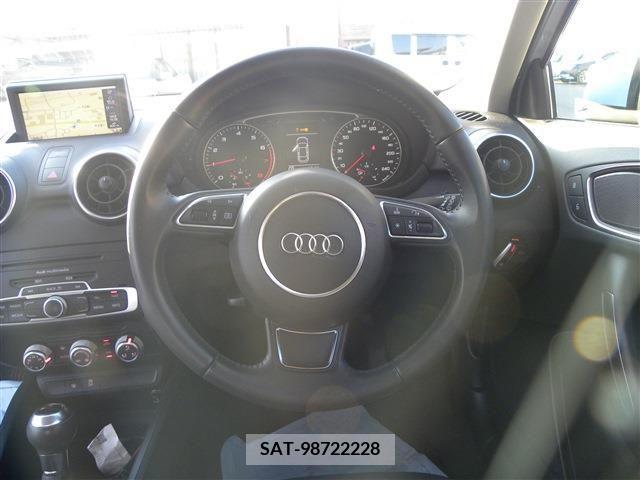 Audi A1 2013-11 253377-15