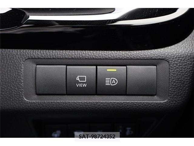 Toyota AQUA 2023-05 331906-10
