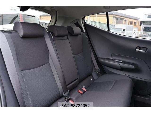 Toyota AQUA 2023-05 331906-25