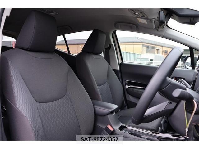 Toyota AQUA 2023-05 331906-23